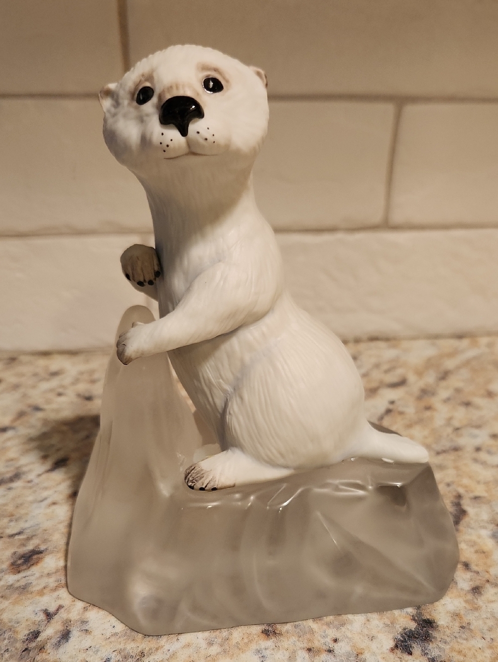 Franklin Mint Porcelain Sea Pup Otter On A Glass Iceberg
